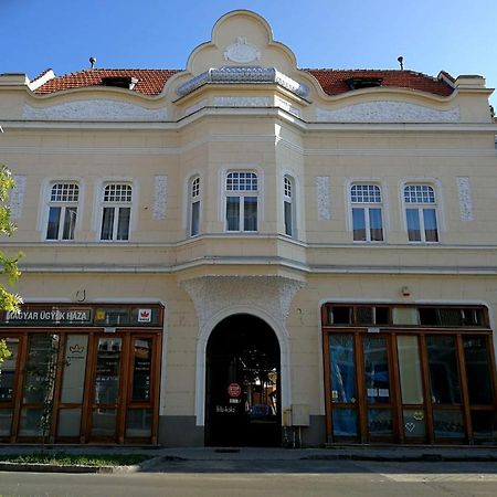 Zakarias Apartments Меркуря-Чук Экстерьер фото