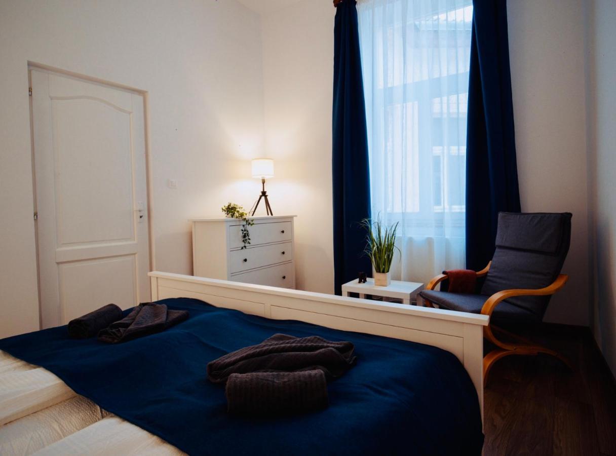 Zakarias Apartments Меркуря-Чук Экстерьер фото