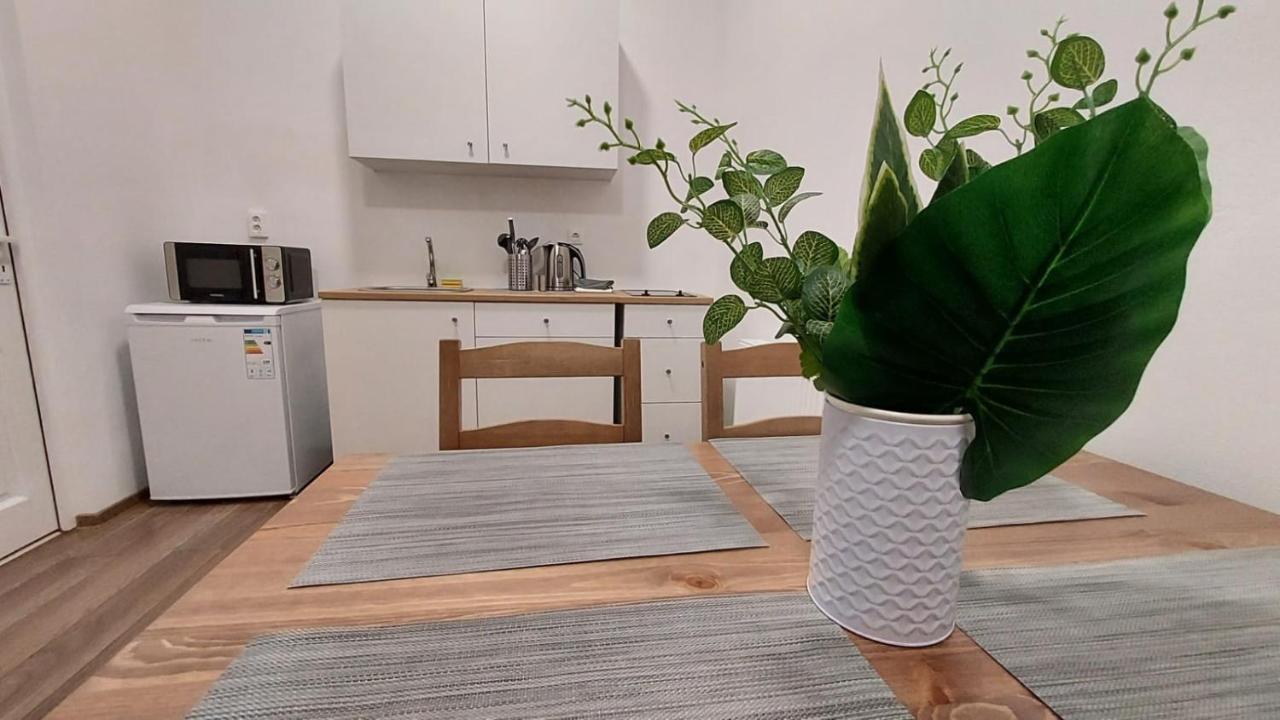 Zakarias Apartments Меркуря-Чук Экстерьер фото
