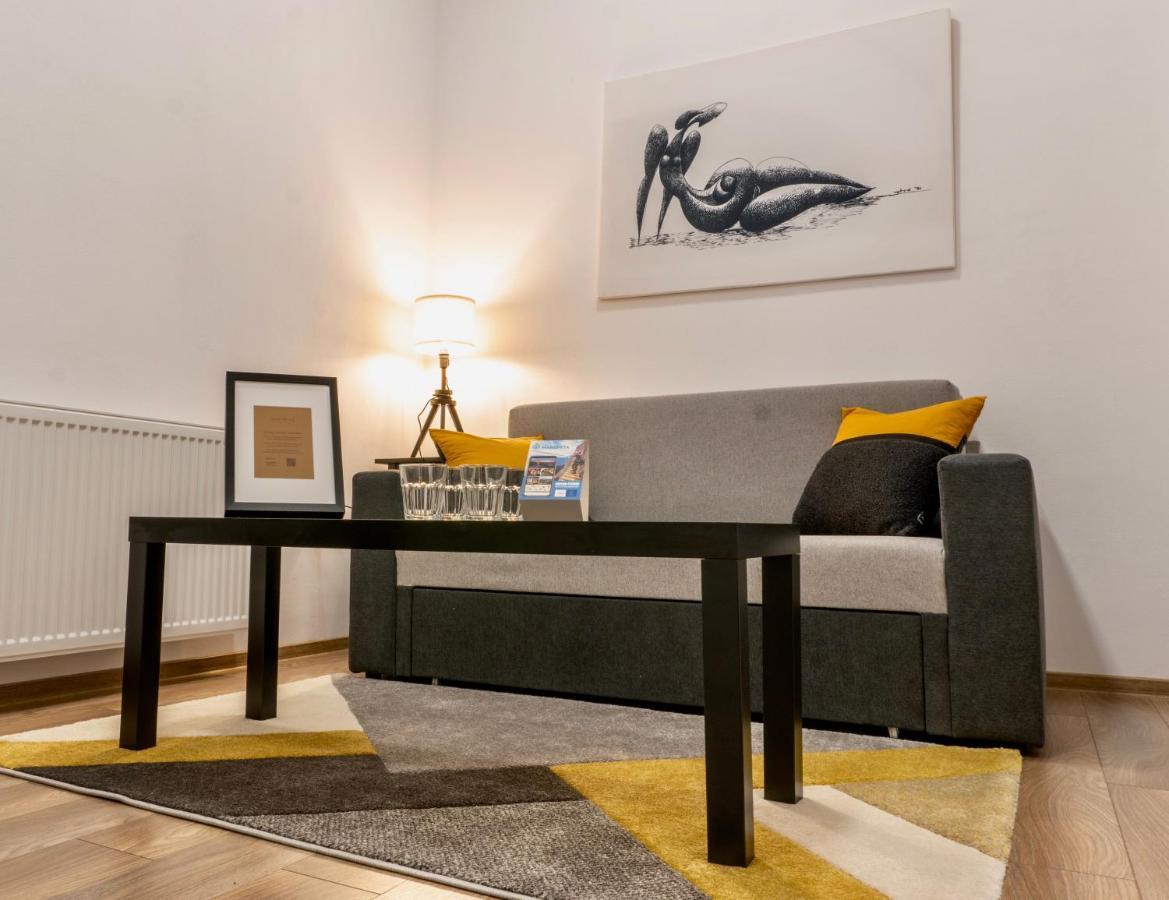 Zakarias Apartments Меркуря-Чук Экстерьер фото